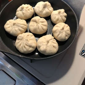 鉄フライパンで手作り肉まん レシピ 作り方 By Pincoponco 楽天レシピ 鉄フライパンで手作り肉まん レシピ 作り方 By Pincoponco 楽天レシピ
